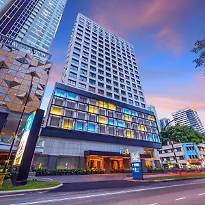 Fives Centre Hotel