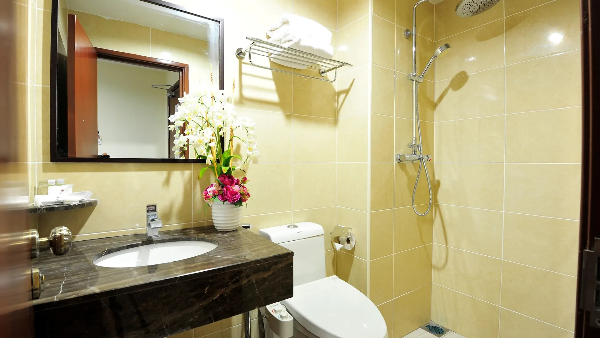 Grand Hallmark Hotel - Johor Bahru